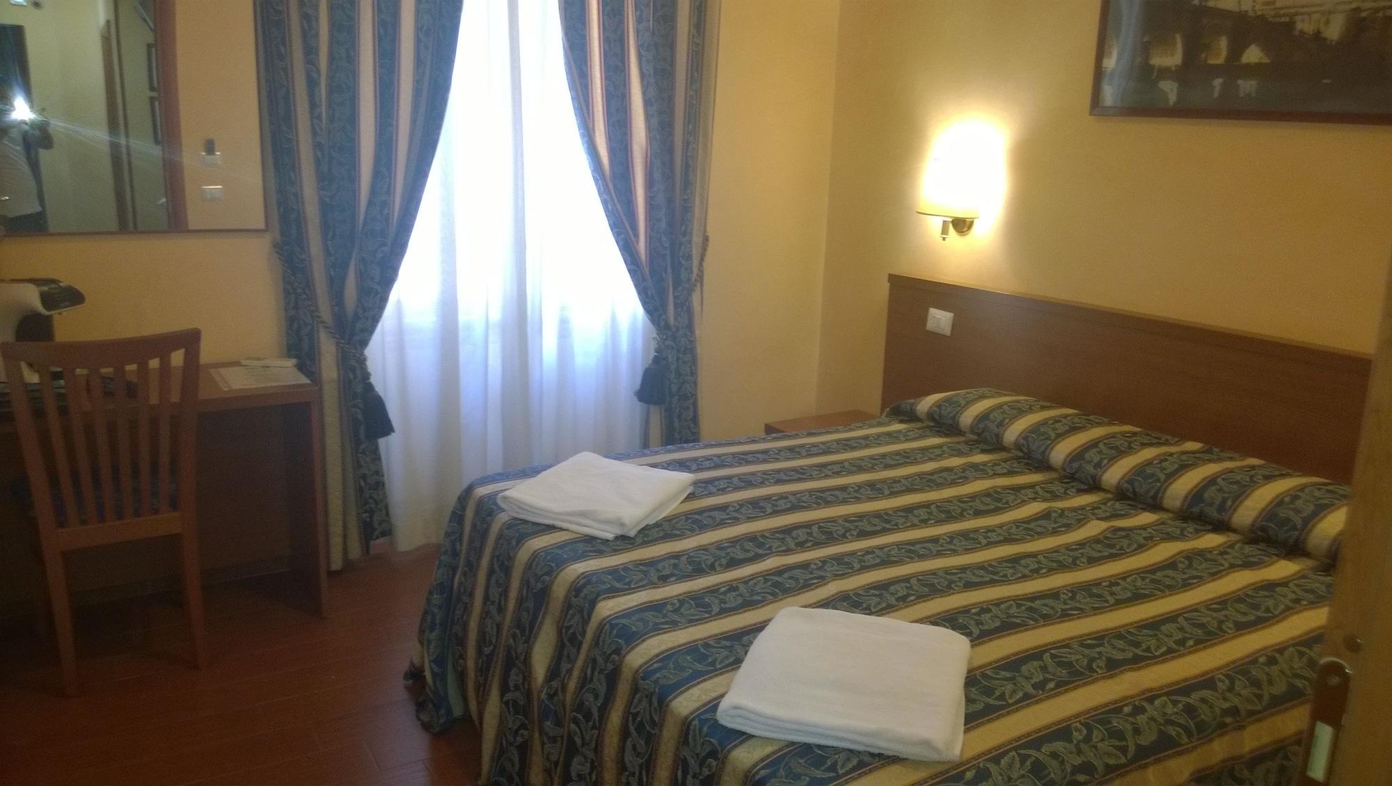 Toffa Place In Roma Eksteriør bilde